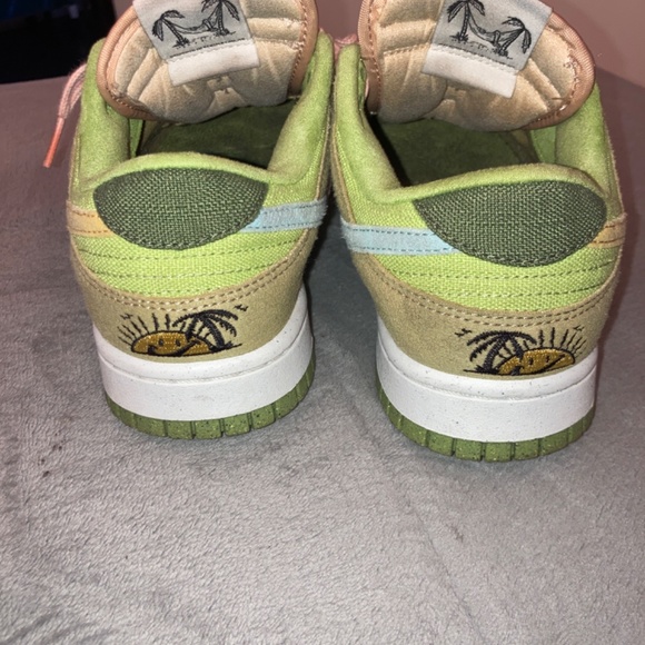 Nike AirClub dunks low - Picture 4 of 4